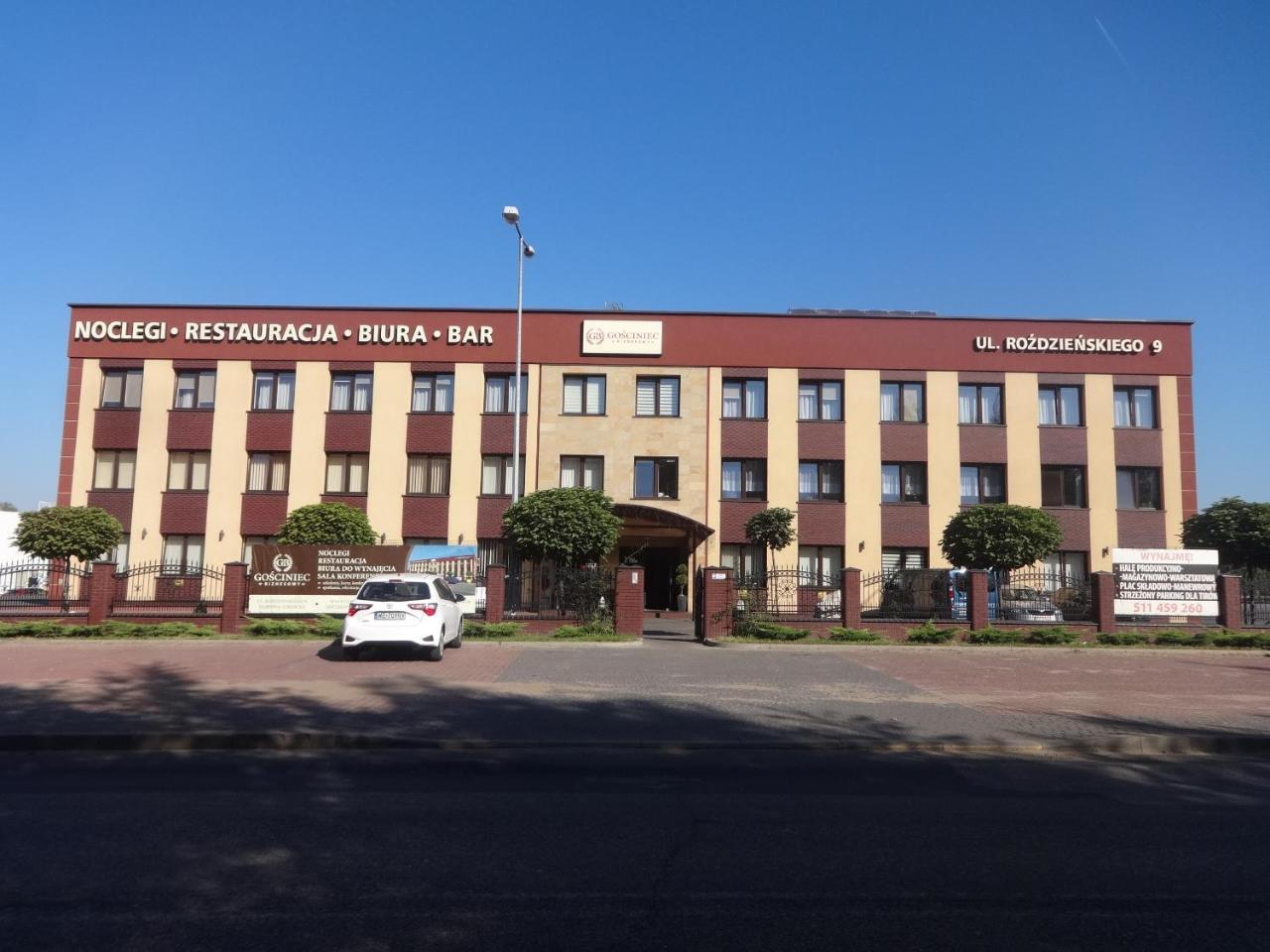 Gosciniec Biznesowy Hostel ดองโบรวา กูร์นิตชา ภายนอก รูปภาพ